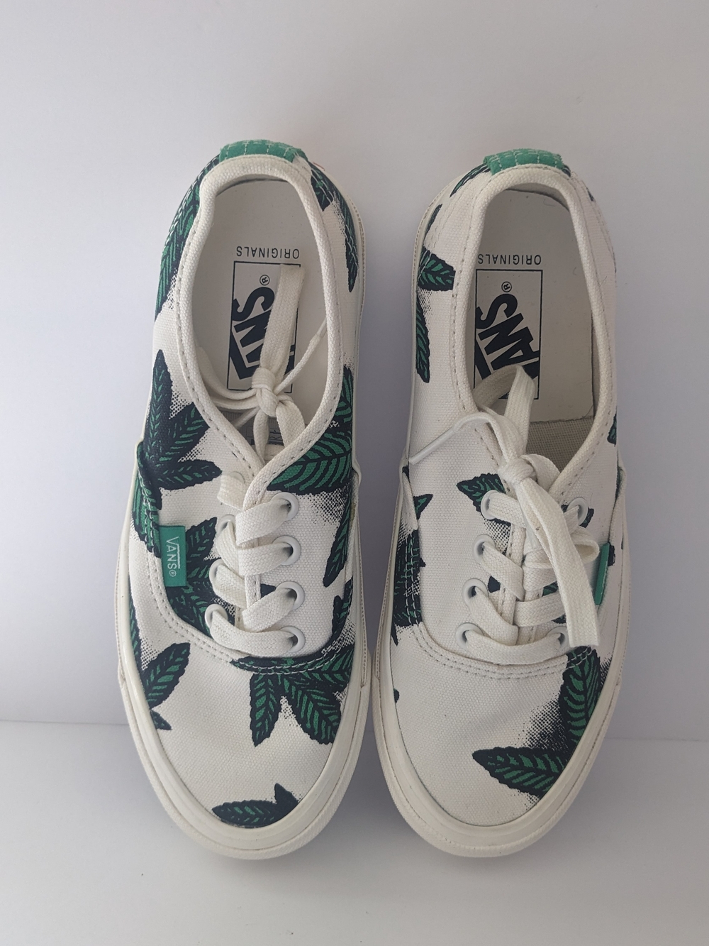Vans Vault Low-Top Sneakers in White with Green Leaf Print 6.5